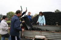 Caritas Diecezji Opolskiej dostarcza węgiel poszkodowanym