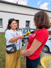 Poszkodowanym Caritas życzy smacznego_10
