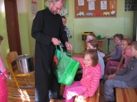 Spotkanie z diecezjalnym opiekunem Szkolnych Kół Caritas (SKC) w Nowakach